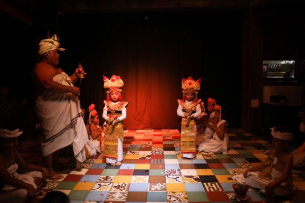 WhatsApp Image 2023-10-27 at 13.51.09 WhatsApp Image 2023-10-27 at 13.51.09